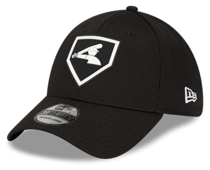 Men s Chicago White Sox New Era Black 2022 Clubhouse Black 39THIRTY Flex Hat Official Team Hat Sports Fan Cap Official MLB Team Hat Baseball Fan Cap