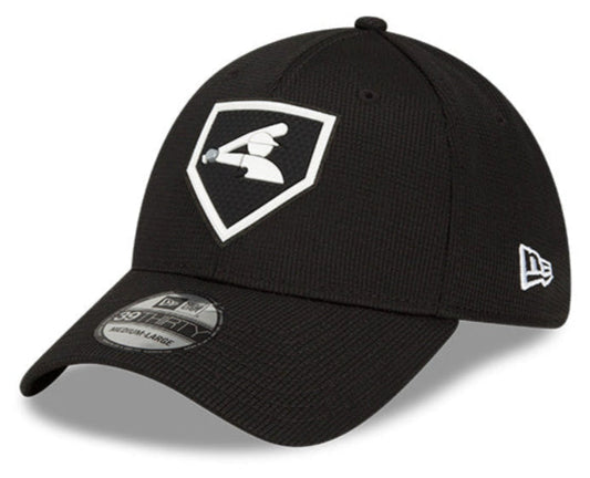 Men s Chicago White Sox New Era Black 2022 Clubhouse Black 39THIRTY Flex Hat Official Team Hat Sports Fan Cap Official MLB Team Hat Baseball Fan Cap