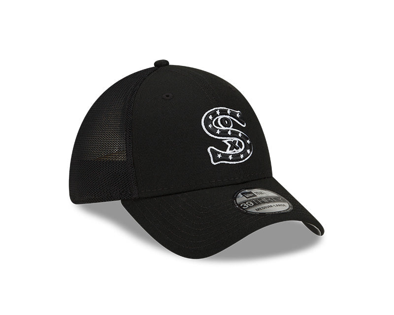 Men s Chicago White Sox New Era Black Batting Practice 39THIRTY Flex-Fit Hat Official Team Hat Sports Fan Cap Official MLB Team Hat Baseball Fan Cap