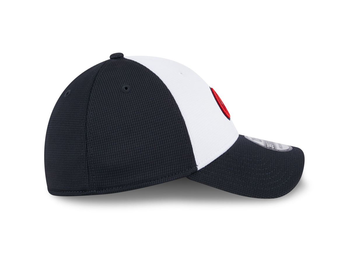 Mens New Era Atlanta Braves White Navy 2024 Batting Practice 39Thirty Flex Fit Cap Official Team Hat Sports Fan Cap Official MLB Team Hat Baseball Fan