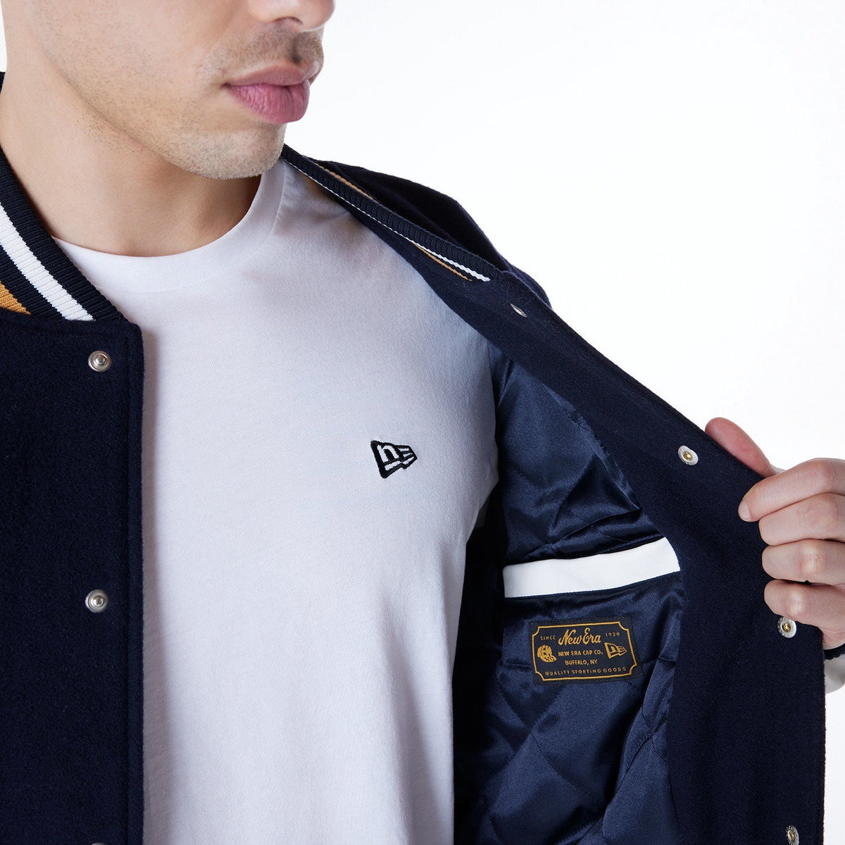 New Era - MLB Floral Varsity Jacket - New York Yankees Official Sports Fan Gear Official MLB Team Apparel Baseball Fan Gear