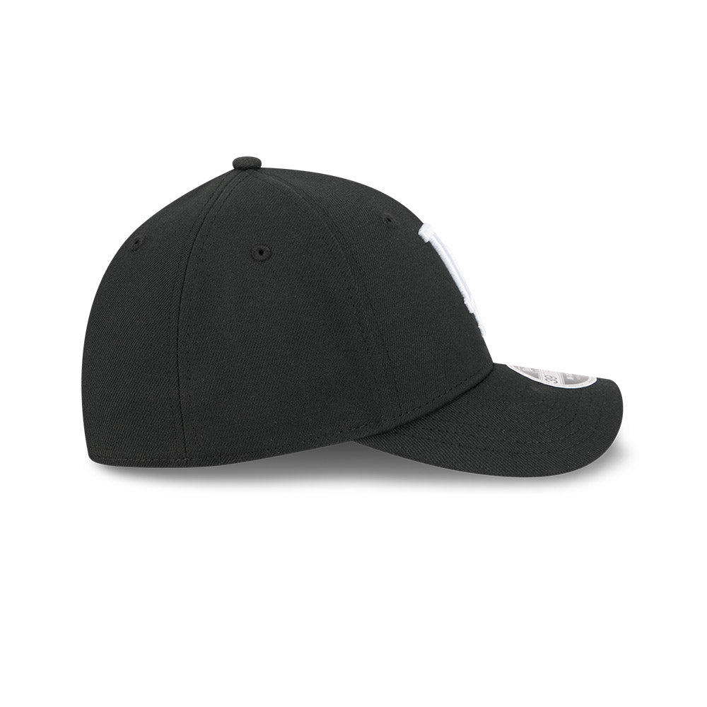 Los Angeles Dodgers M-Crown 39Thirty Black White Flex Fit Hat Official Team Hat Sports Fan Cap Official MLB Team Hat Baseball Fan Cap