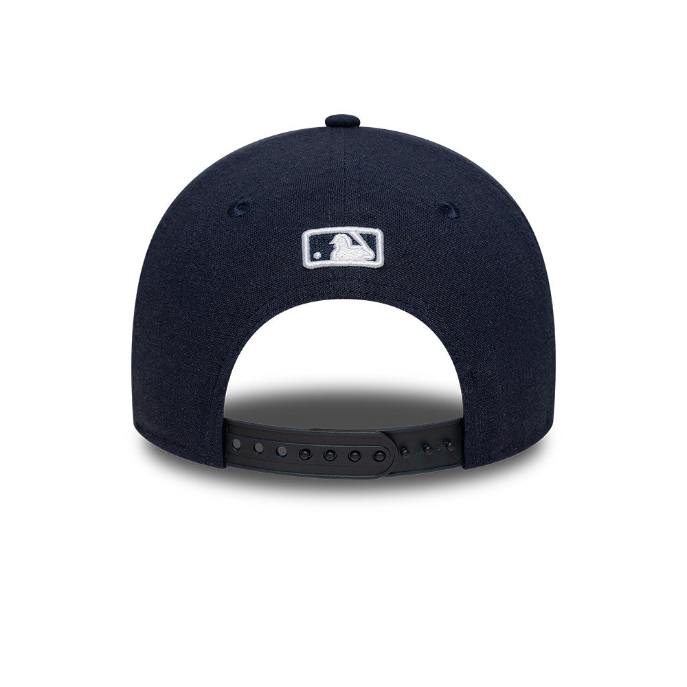 New York Yankees MLB Linnen 9FORTY M Crown Snapback New Era Navy Official Team Hat Sports Fan Cap Official MLB Team Hat Baseball Fan Cap