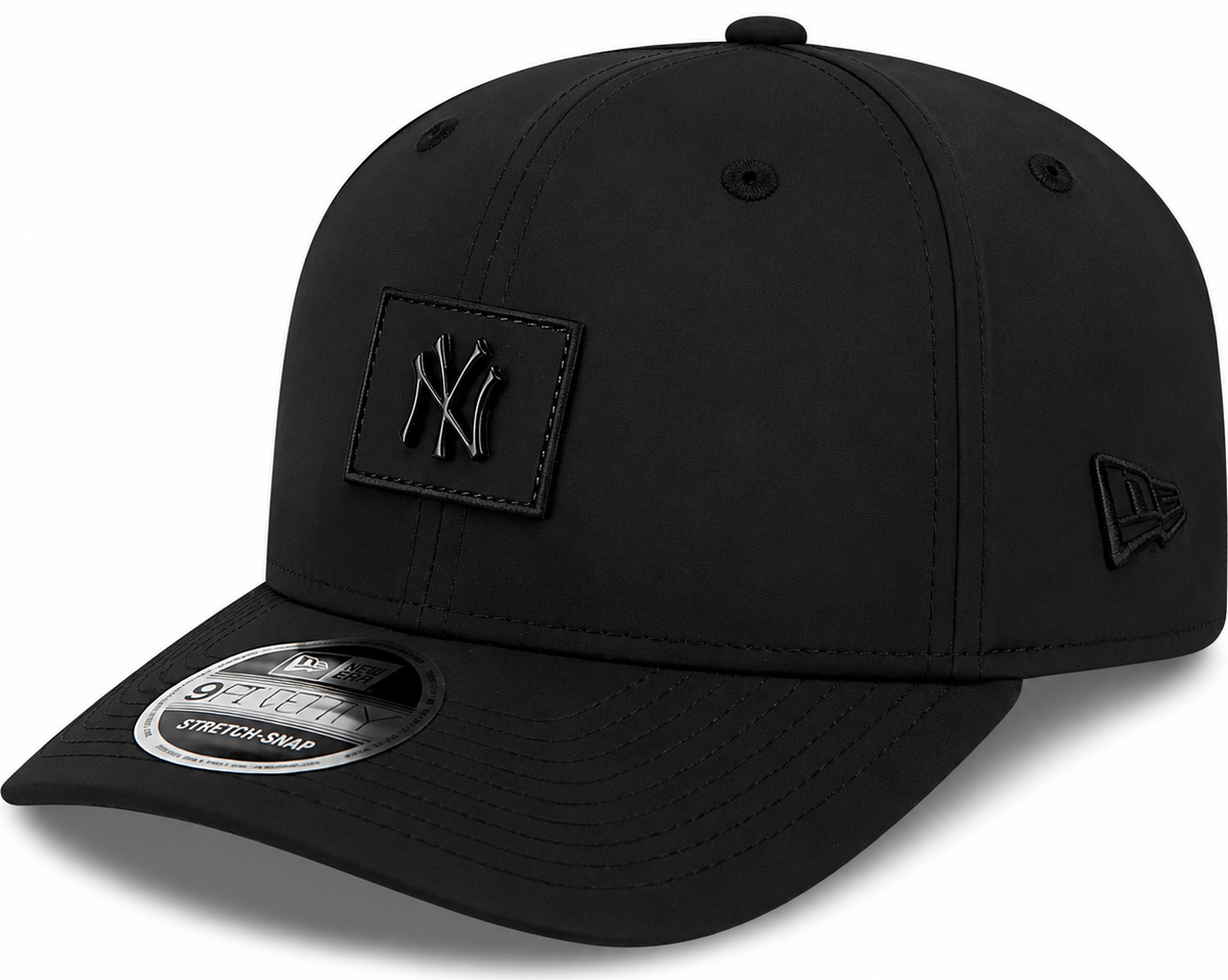 New York Yankees New Era 2026 Clubhouse 9SEVENTY Stretch Snap Adjustable Hat-Black Tonal Official Team Hat Sports Fan Cap Official MLB Team Hat Baseba