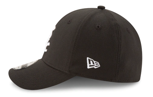 Junior Chicago White Sox New Era Black Team Classic 39THIRTY Flex Hat Official Team Hat Sports Fan Cap Official MLB Team Hat Baseball Fan Cap