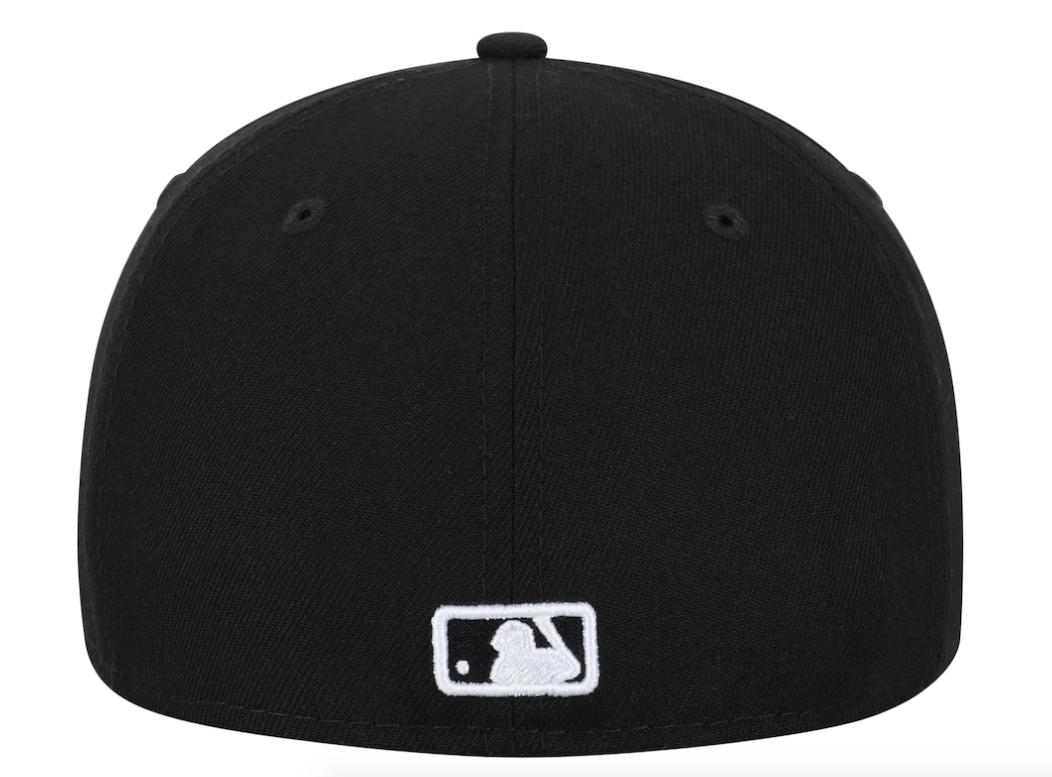 Men s New Era Chicago White Sox B-Dub 59Fifty Black Fitted Hat Official Team Hat Sports Fan Cap Official MLB Team Hat Baseball Fan Cap