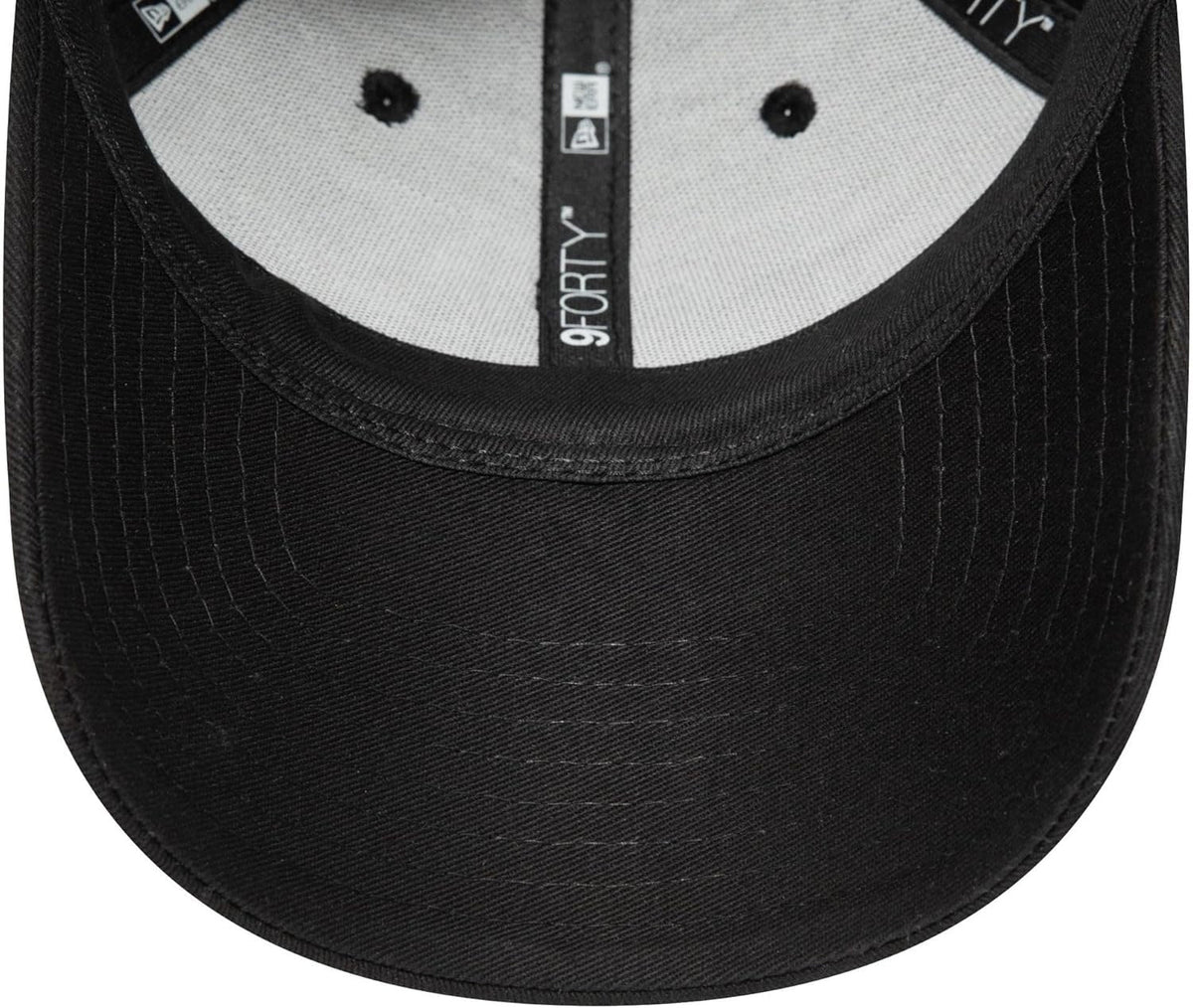 New York Yankees MLB League Essential 9FORTY Strapback New Era Black Black Official Team Hat Sports Fan Cap Official MLB Team Hat Baseball Fan Cap