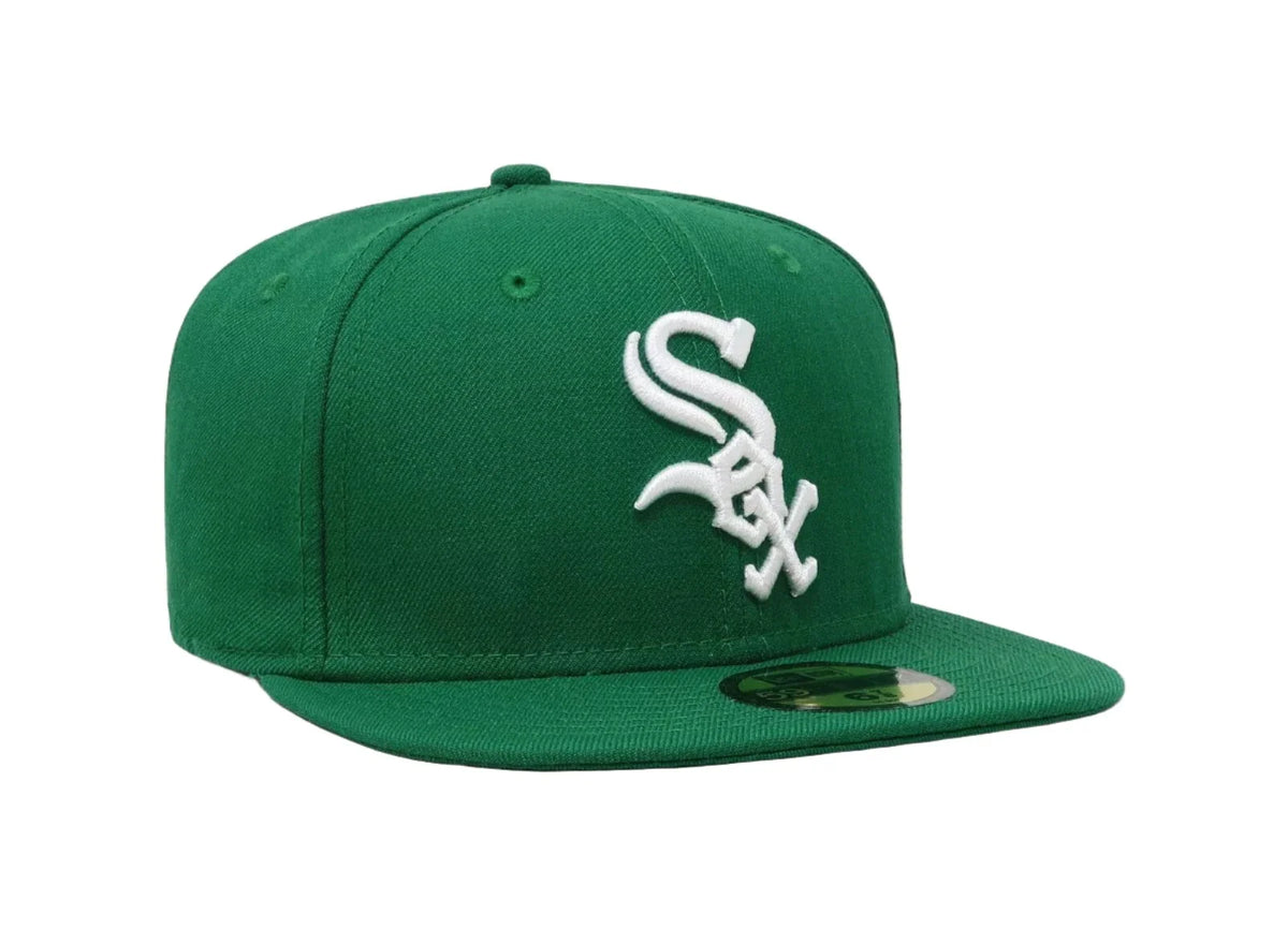 Chicago White Sox New Era Kelly Green Halfway To St Patrick s Day 59FIFTY Fitted Hat Official Team Hat Sports Fan Cap Official MLB Team Hat Baseball F