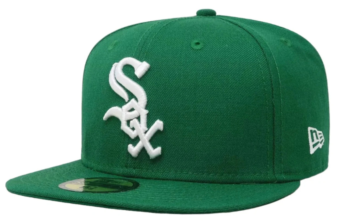 Chicago White Sox New Era Kelly Green Halfway To St Patrick s Day 59FIFTY Fitted Hat Official Team Hat Sports Fan Cap Official MLB Team Hat Baseball F