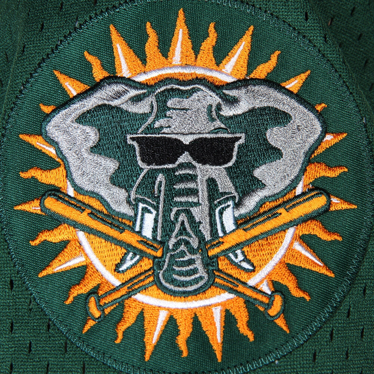 Men s Oakland Athletics Rickey Henderson 1998 Mitchell And Ness Green Cooperstown 1987 Mesh Batting Practice Jersey Official Team Jersey Sports Fan Ap