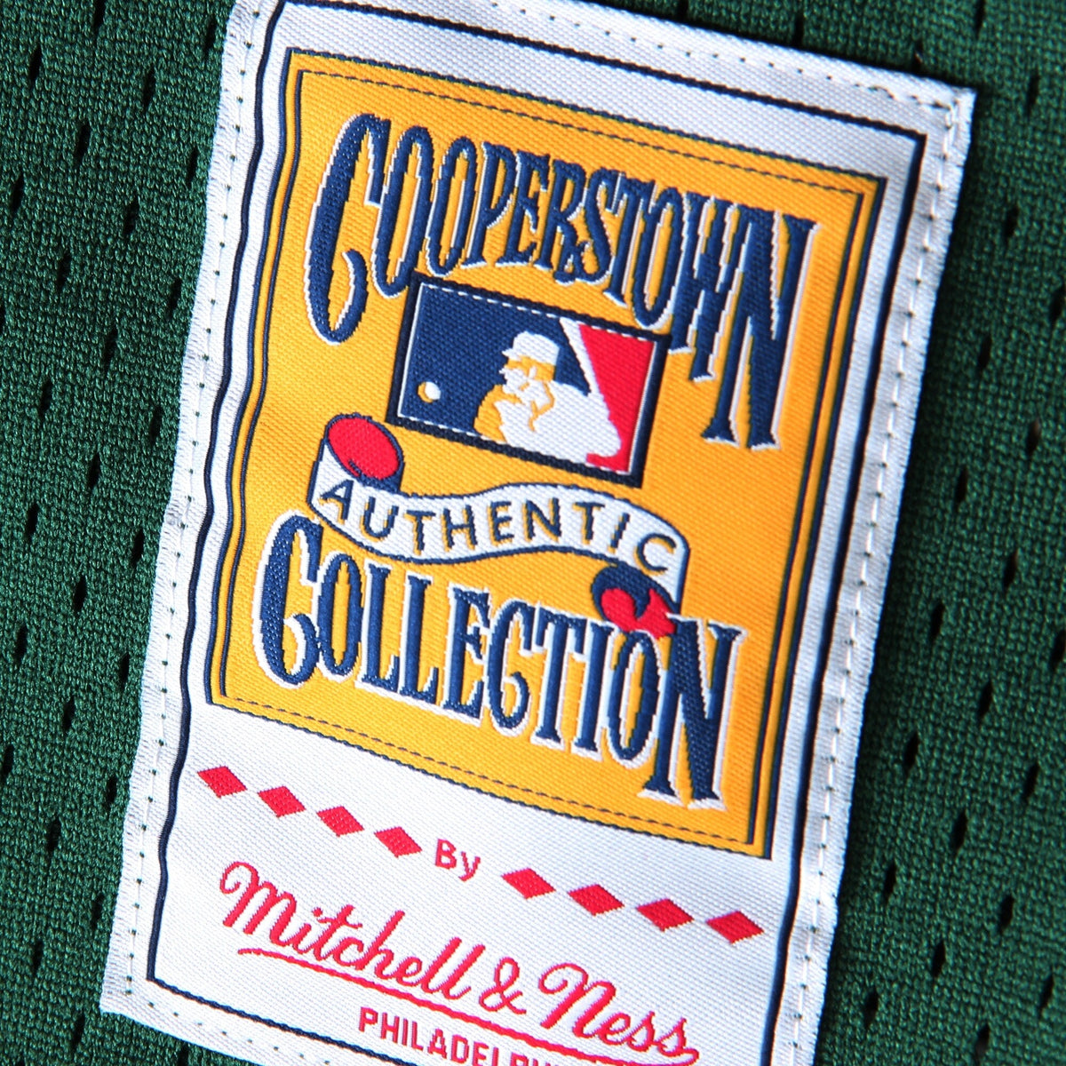 Men s Oakland Athletics Rickey Henderson 1998 Mitchell And Ness Green Cooperstown 1987 Mesh Batting Practice Jersey Official Team Jersey Sports Fan Ap